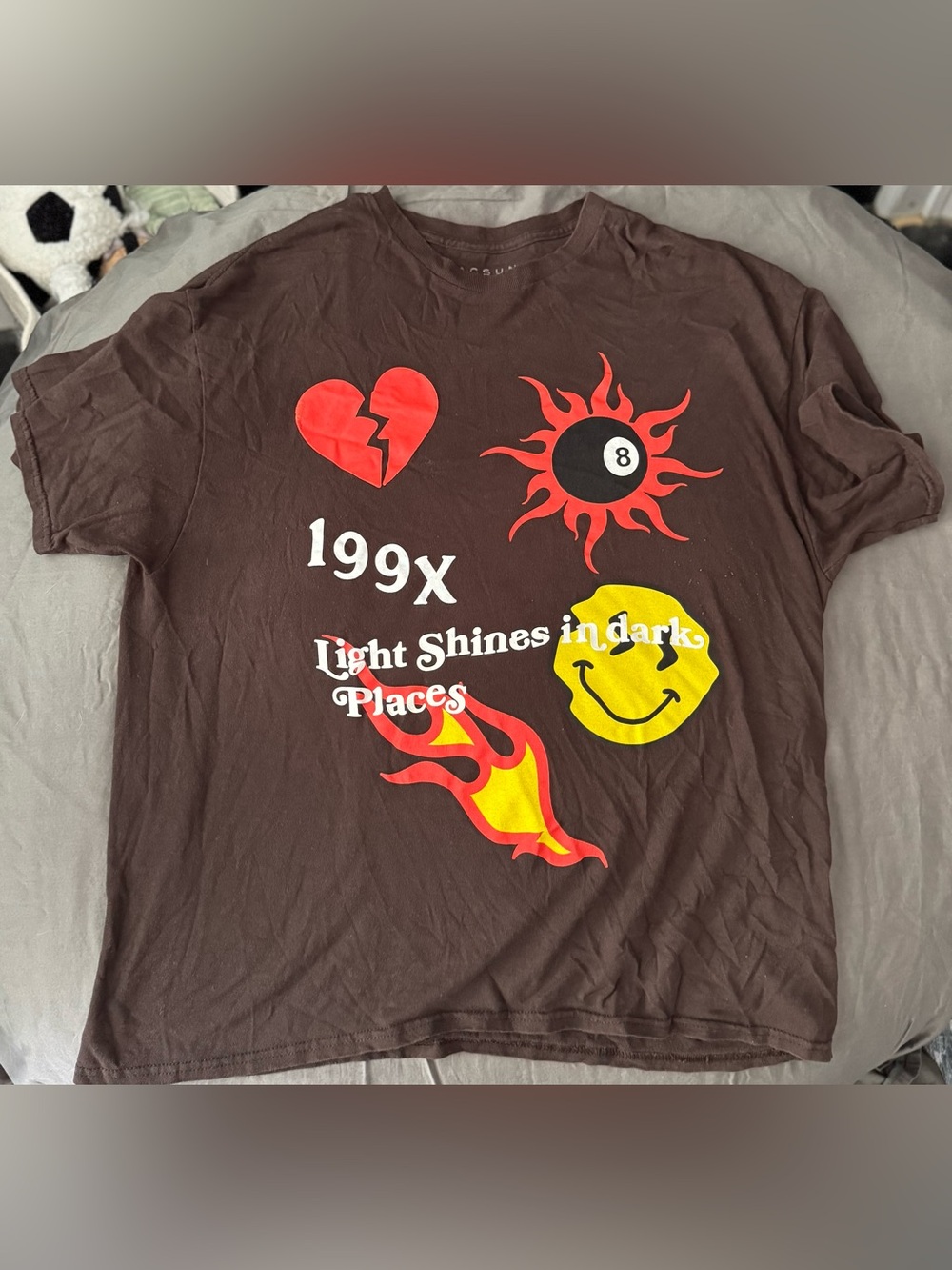 PacSun Brown Graphic Tee with Red & Yellow Prints